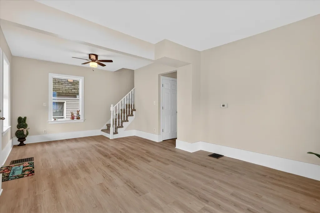 25 Palmer Street NW Grand Rapids City MI 49505