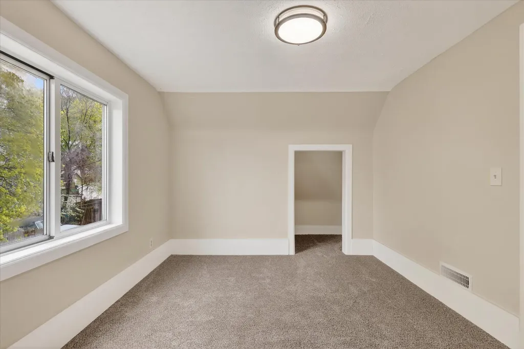 25 Palmer Street NW Grand Rapids City MI 49505