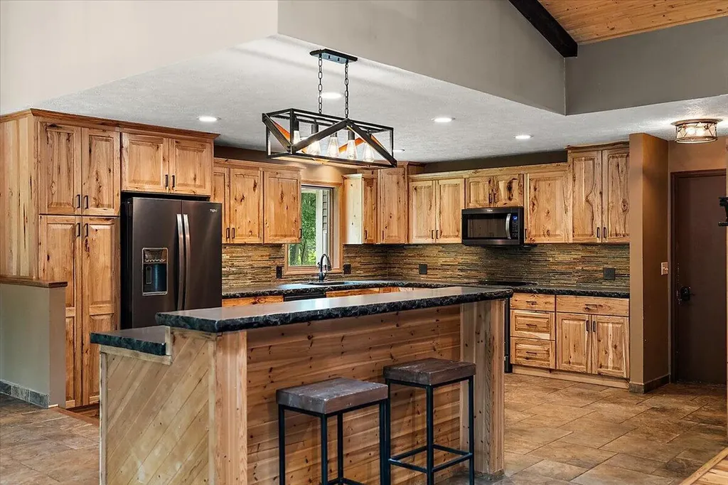 805 W Moore Road Ashland Township MI 49327