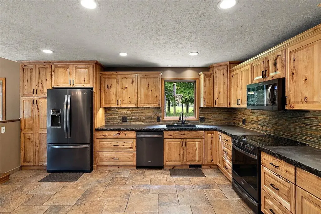 805 W Moore Road Ashland Township MI 49327