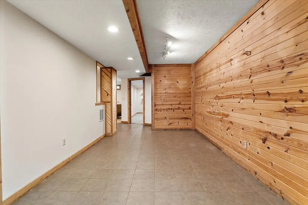 805 W Moore Road Ashland Township MI 49327