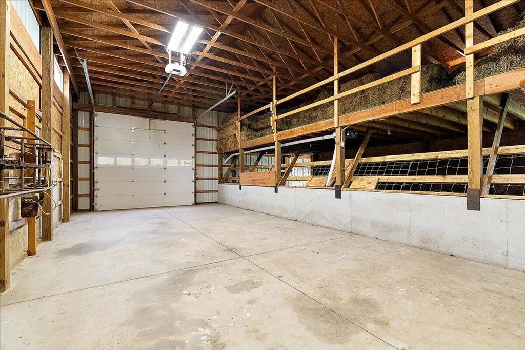 805 W Moore Road Ashland Township MI 49327