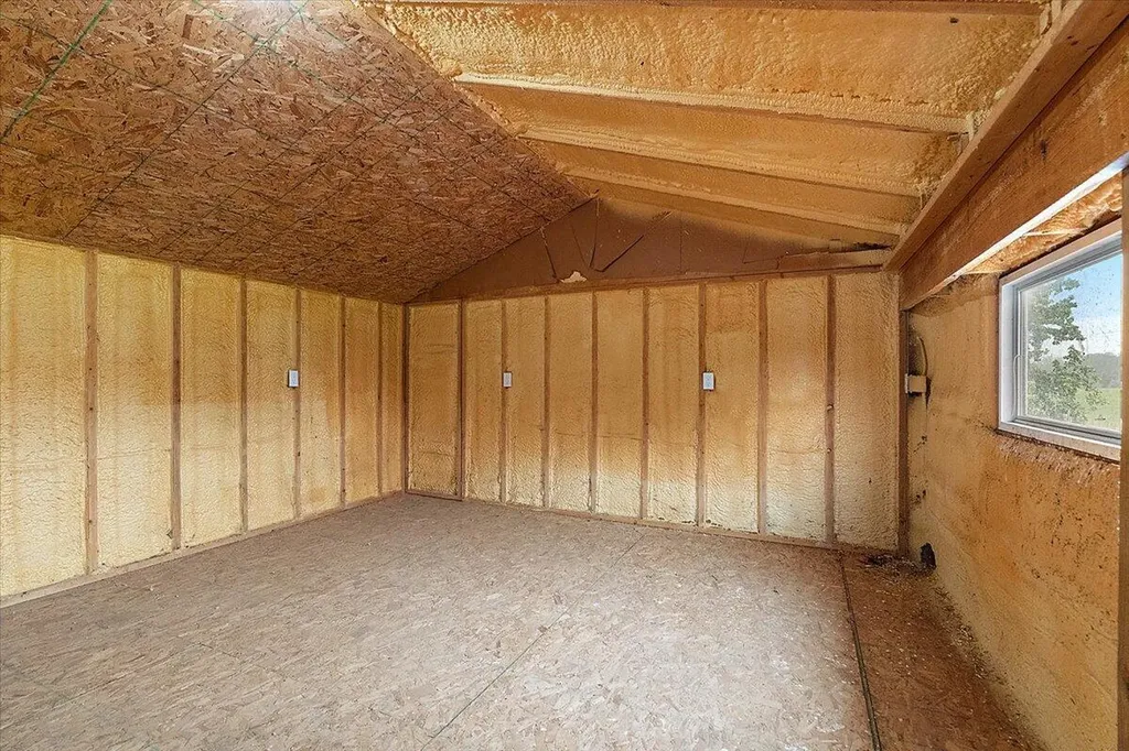 805 W Moore Road Ashland Township MI 49327