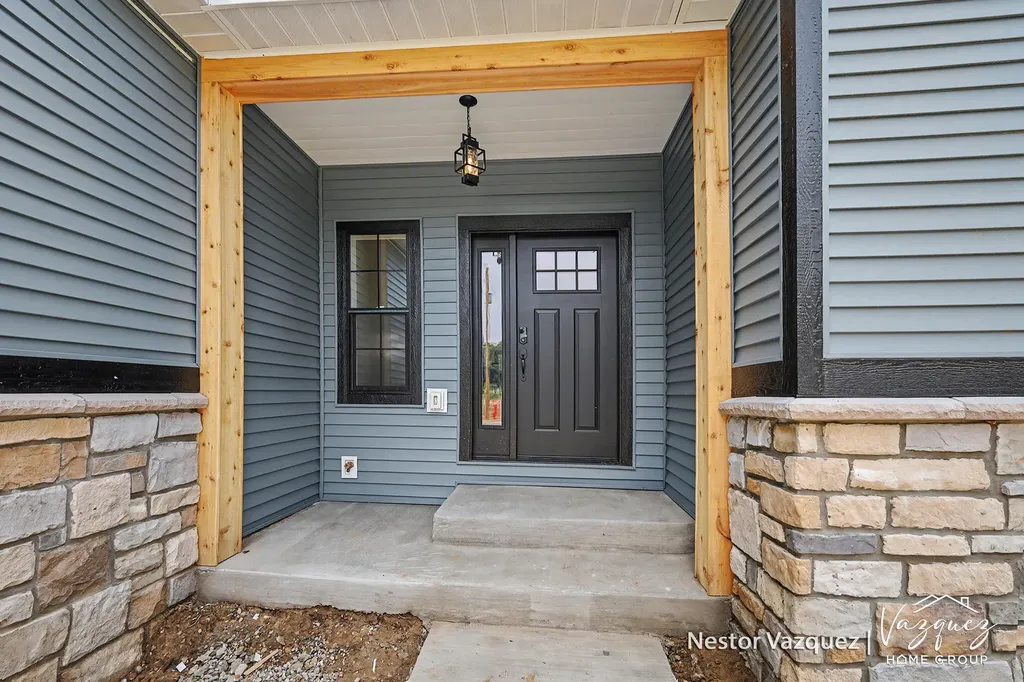 186 9 Mile Road NE Plainfield Charter Township MI 49321