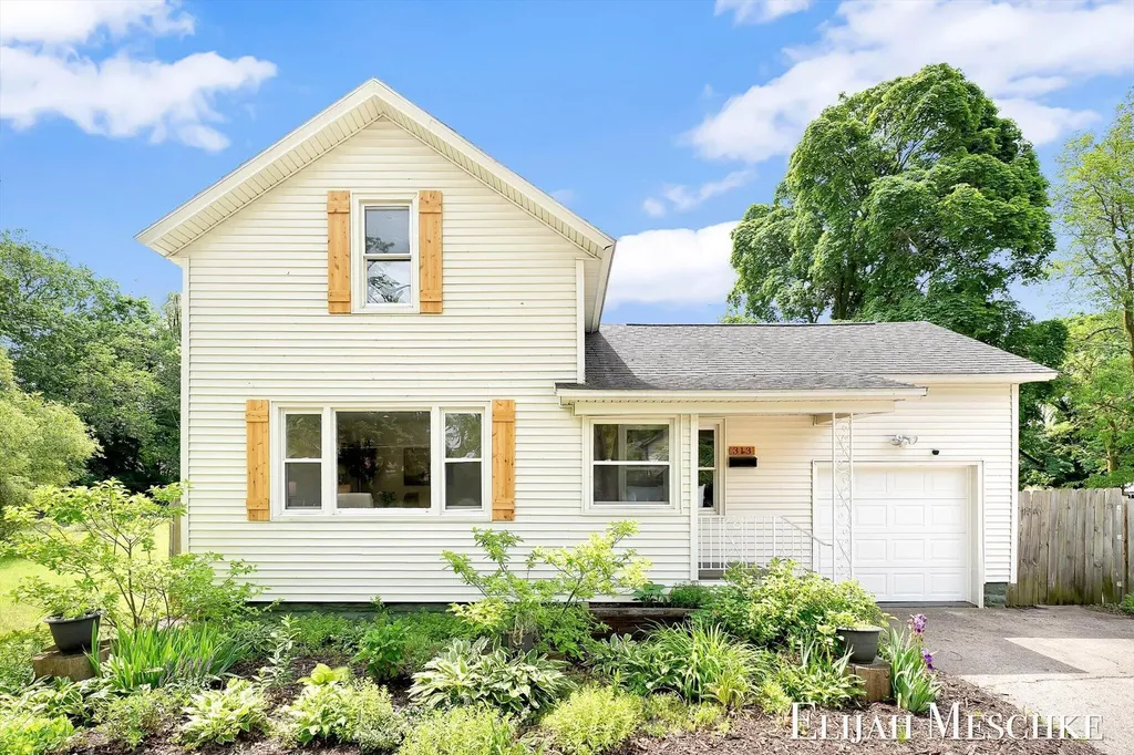 313 Washington Avenue Muskegon City MI 49441
