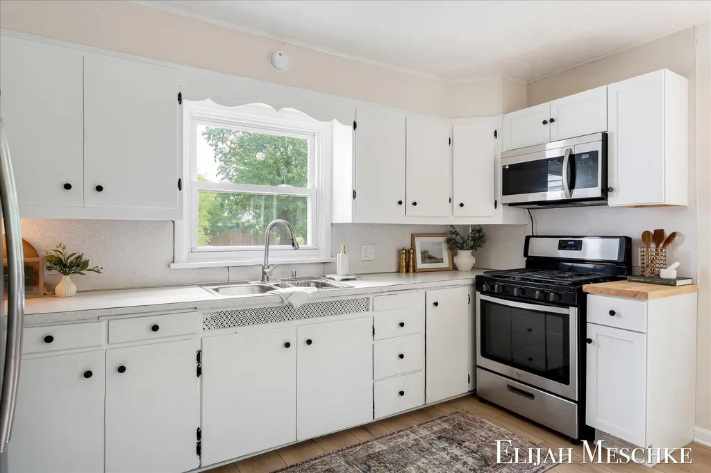 313 Washington Avenue Muskegon City MI 49441