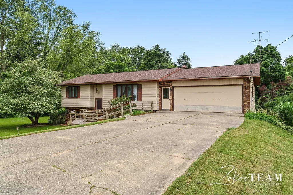 14079 8th Avenue Tallmadge Charter Township MI 49435