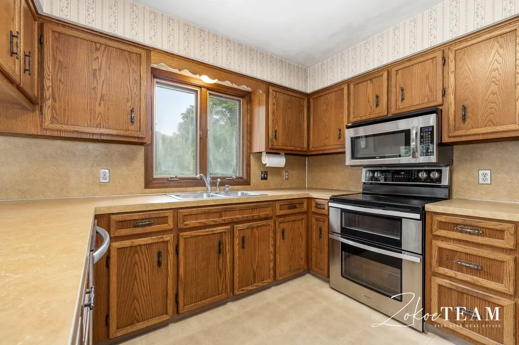 14079 8th Avenue Tallmadge Charter Township MI 49435