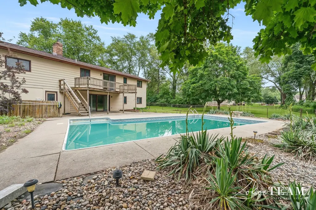 14079 8th Avenue Tallmadge Charter Township MI 49435