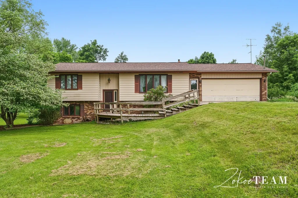 14079 8th Avenue Tallmadge Charter Township MI 49435