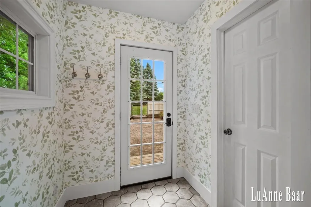 273 W Division Street NE Rockford City MI 49341