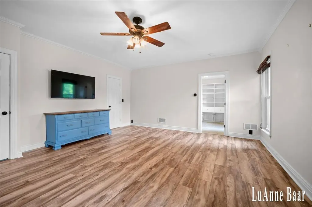 273 W Division Street NE Rockford City MI 49341