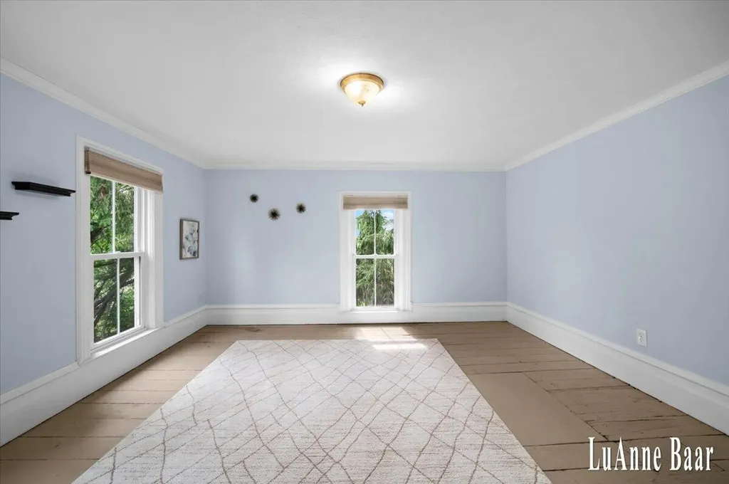 273 W Division Street NE Rockford City MI 49341