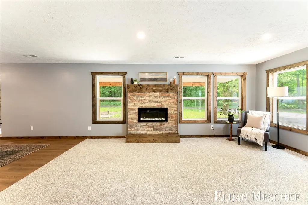 8938 Mackinaw Trail Drive Reynolds Township MI 49329