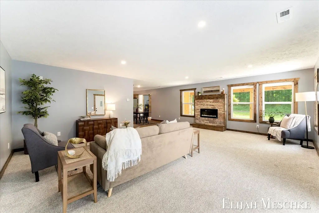 8938 Mackinaw Trail Drive Reynolds Township MI 49329
