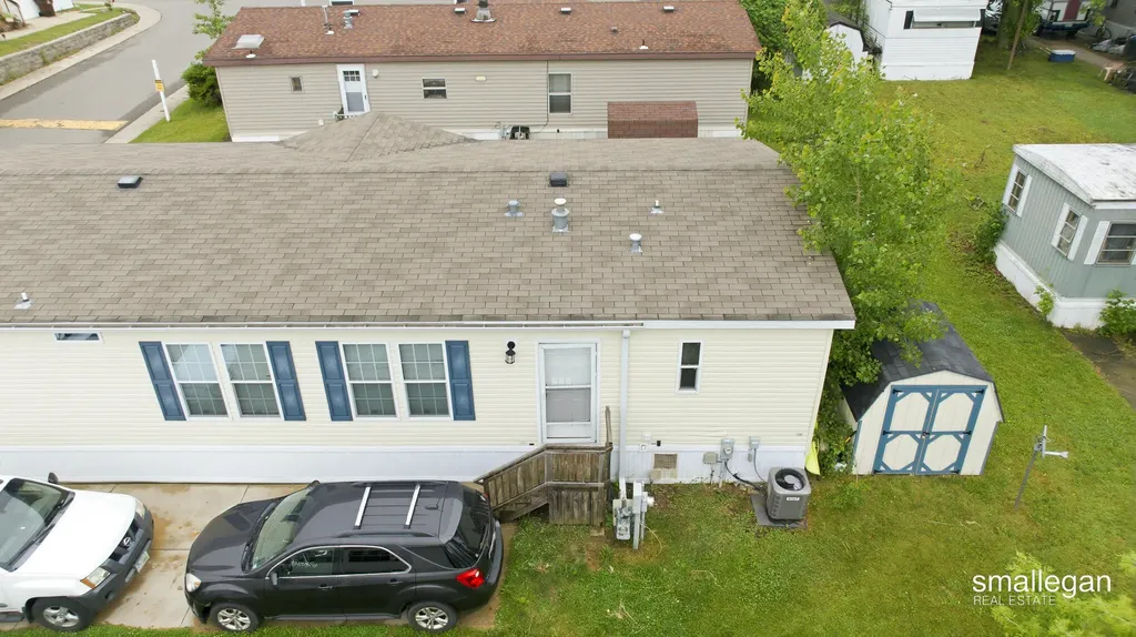 3668 Sun Valley Street NW Walker City MI 49544