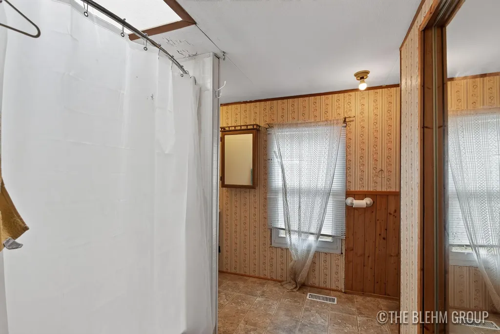 11235 Caron Street SE Lowell Charter Township MI 49331