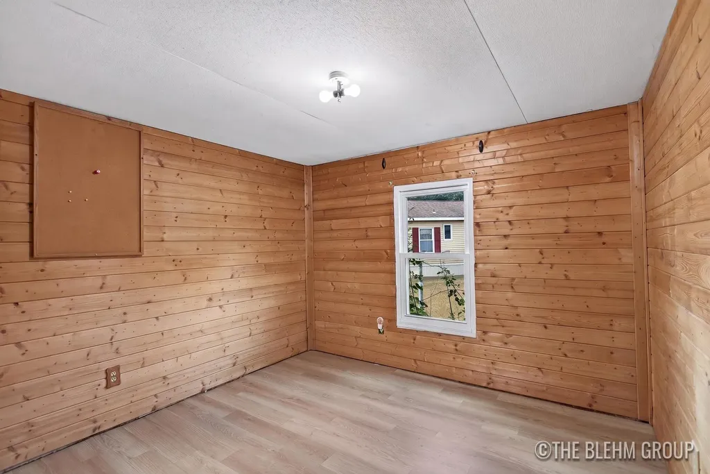 11235 Caron Street SE Lowell Charter Township MI 49331