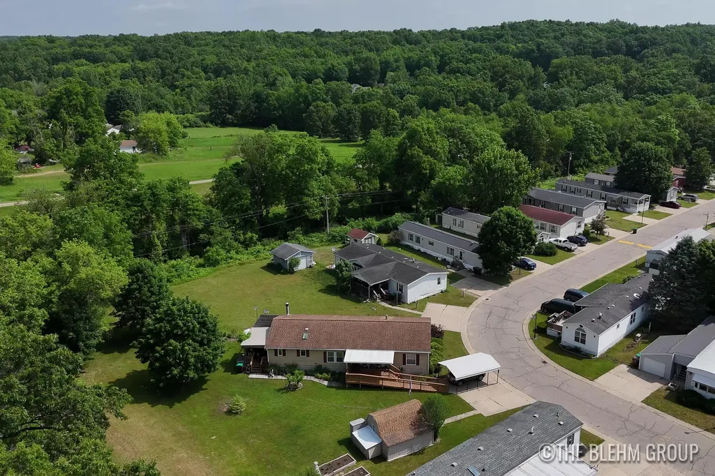 11235 Caron Street SE Lowell Charter Township MI 49331
