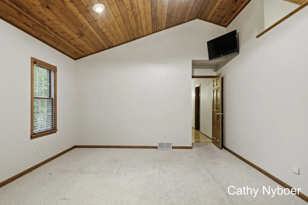 13462 Lakeshore Avenue Grand Haven Charter Township MI 49417