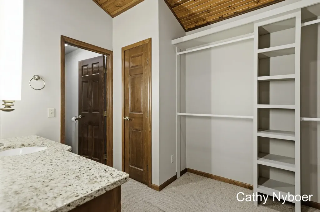13462 Lakeshore Avenue Grand Haven Charter Township MI 49417