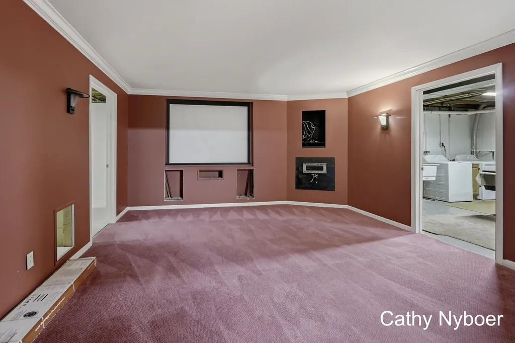 13462 Lakeshore Avenue Grand Haven Charter Township MI 49417