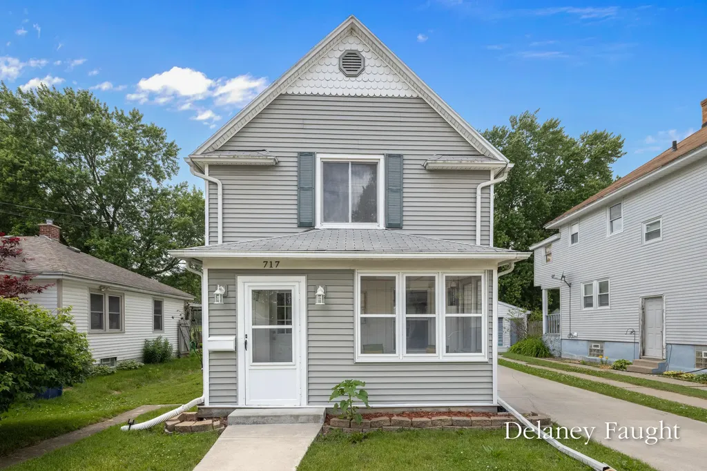 717 Garfield Avenue NW Grand Rapids City MI 49504