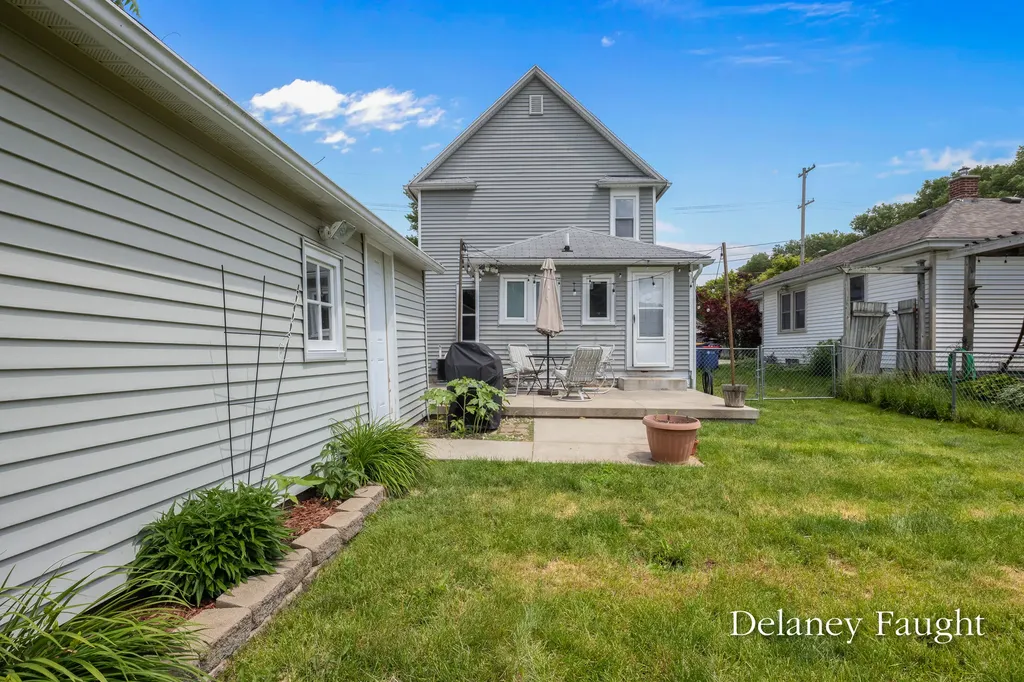 717 Garfield Avenue NW Grand Rapids City MI 49504