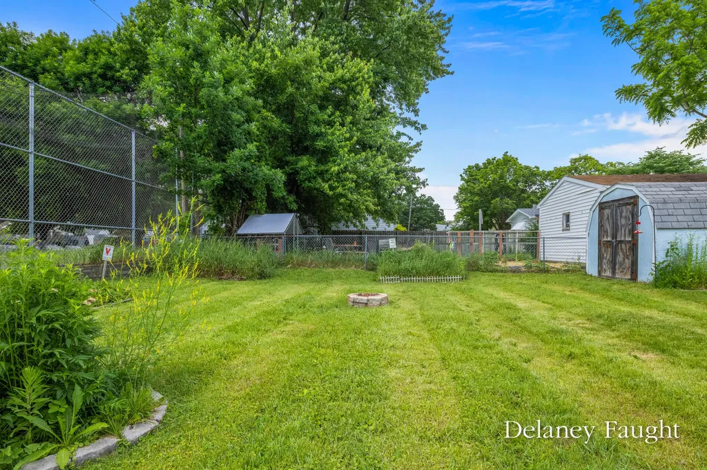 717 Garfield Avenue NW Grand Rapids City MI 49504