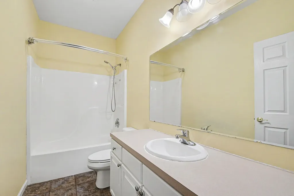 4353 Idlewood Drive SW Wyoming City MI 49519
