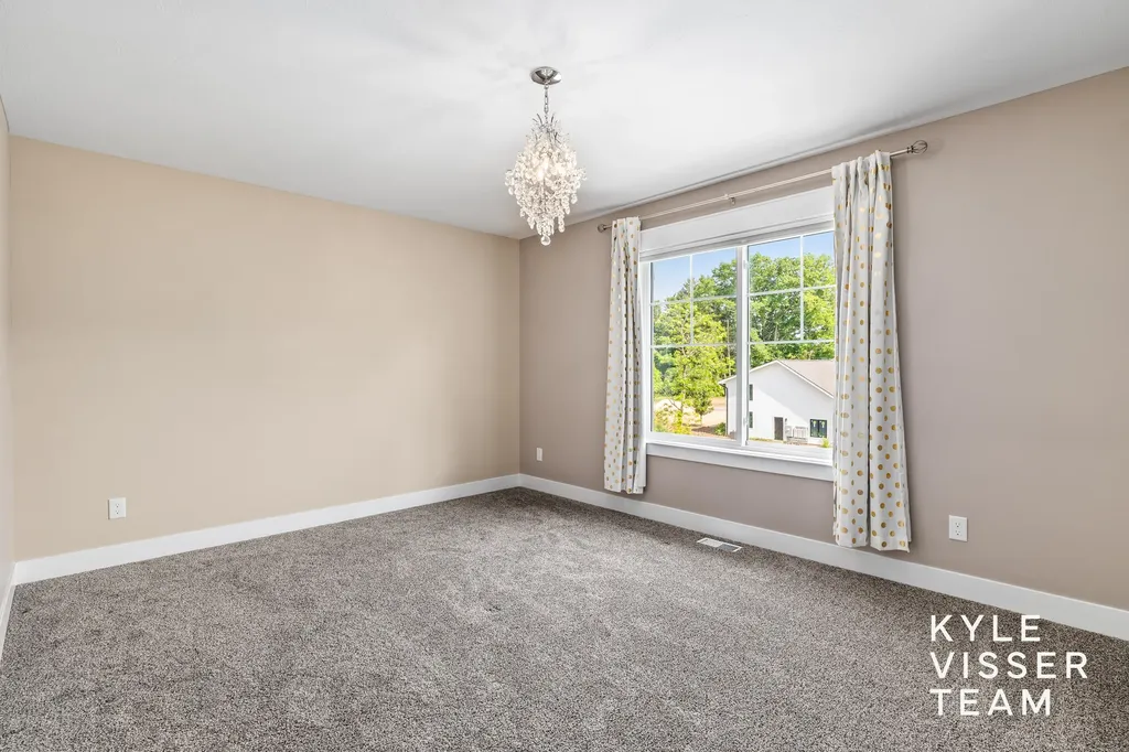 69 Lakeside Drive SE Grand Rapids Charter Township MI 49506