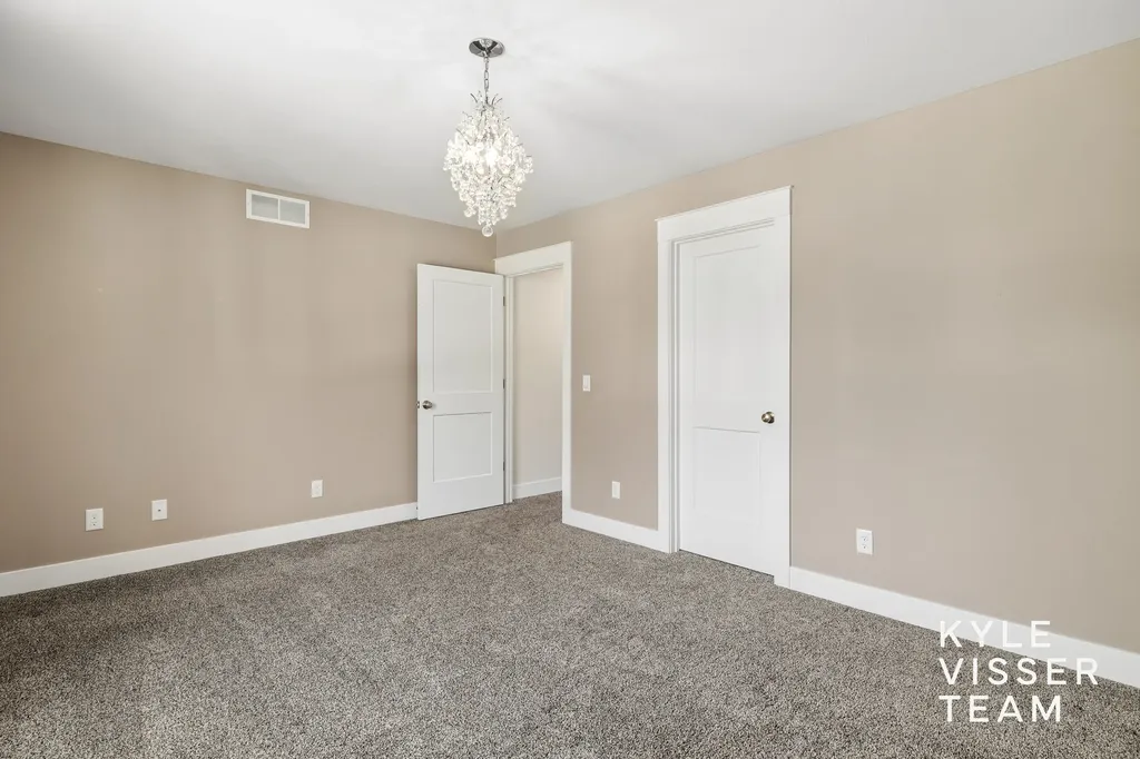 69 Lakeside Drive SE Grand Rapids Charter Township MI 49506