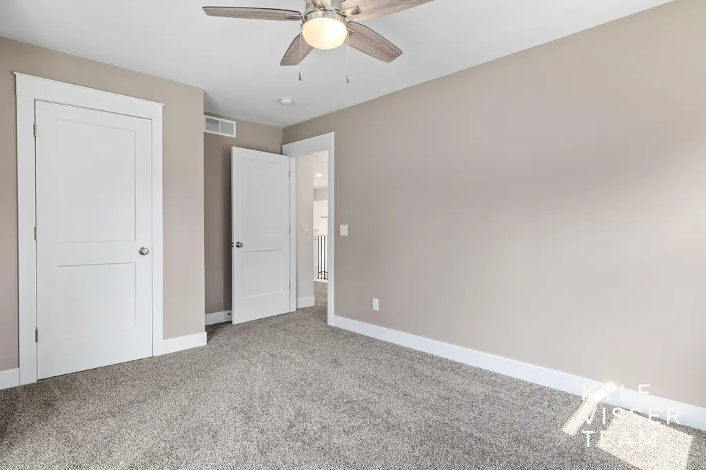 69 Lakeside Drive SE Grand Rapids Charter Township MI 49506