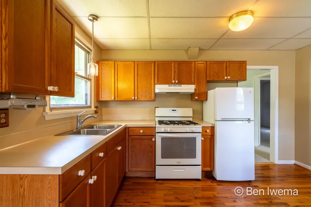 3710 Oriole Avenue SW Wyoming City MI 49509