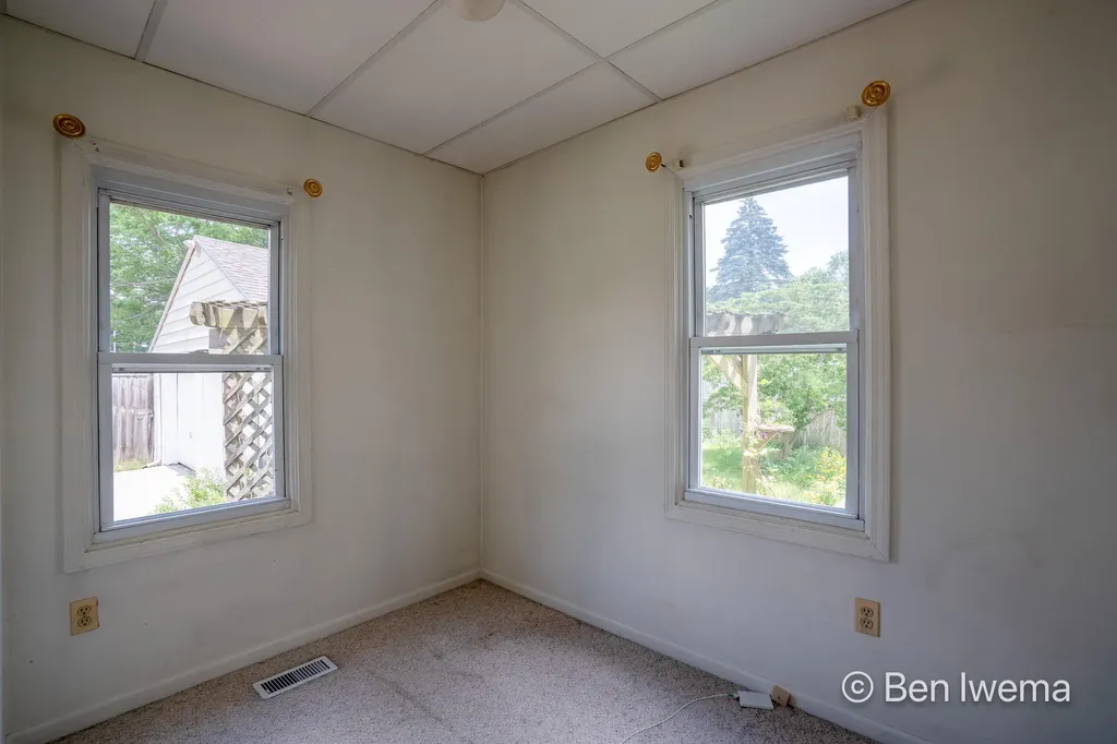 3710 Oriole Avenue SW Wyoming City MI 49509