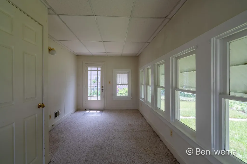 3710 Oriole Avenue SW Wyoming City MI 49509