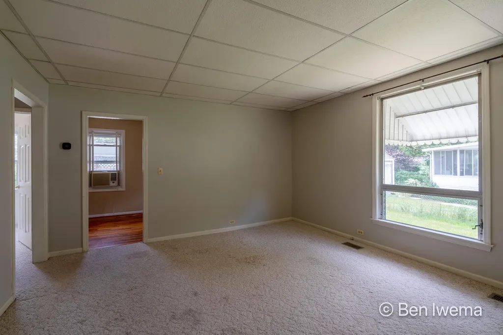 3710 Oriole Avenue SW Wyoming City MI 49509