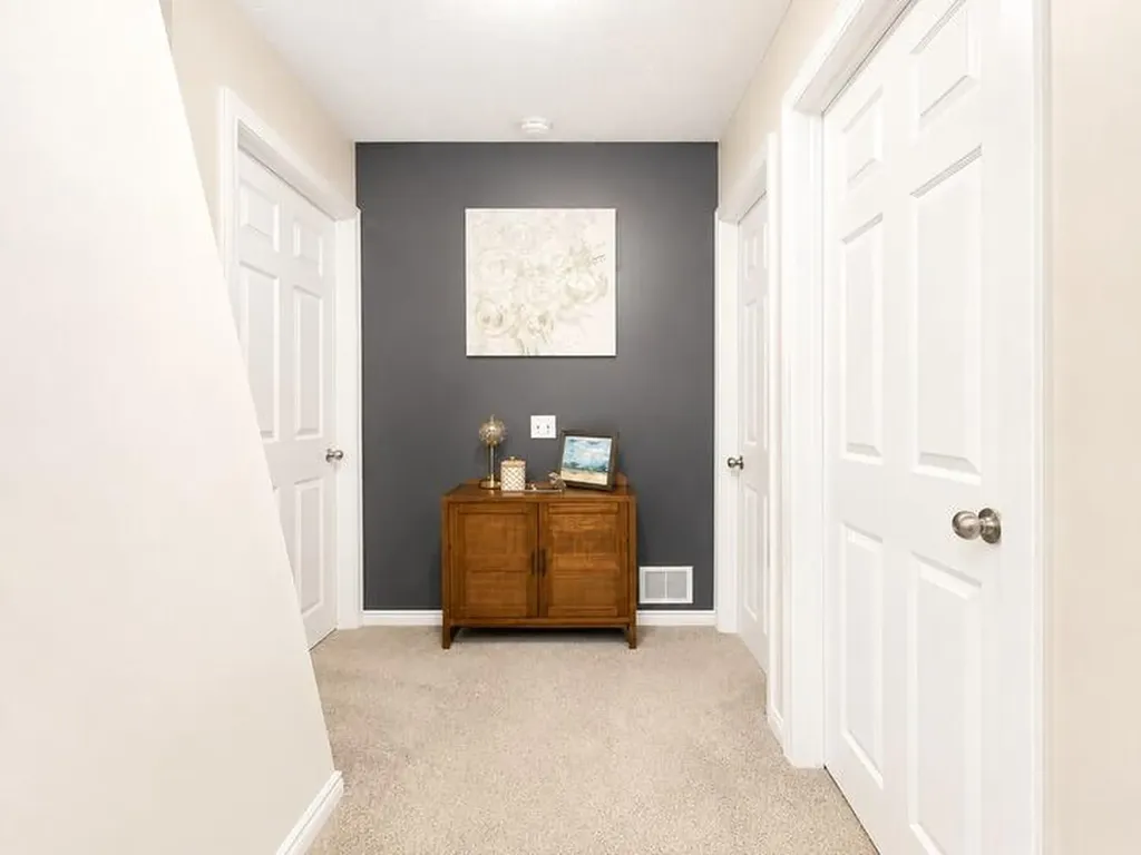 730 Splitrail Avenue NW Grand Rapids City MI 49504