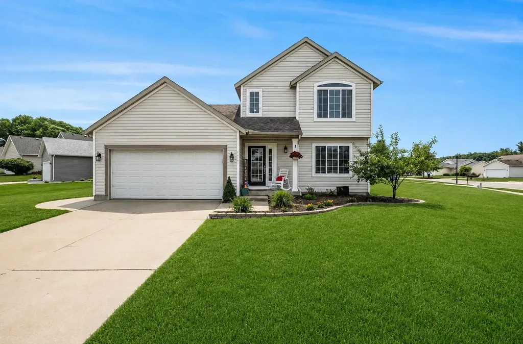 730 Splitrail Avenue NW Grand Rapids City MI 49504