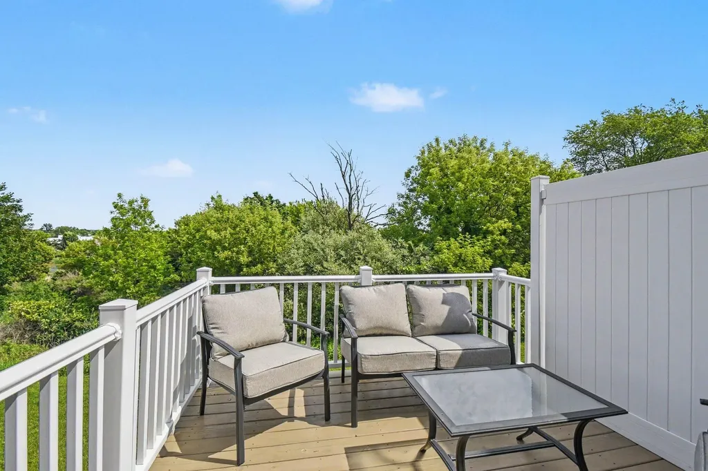 3383 Kings River Street SW Wyoming City MI 49418