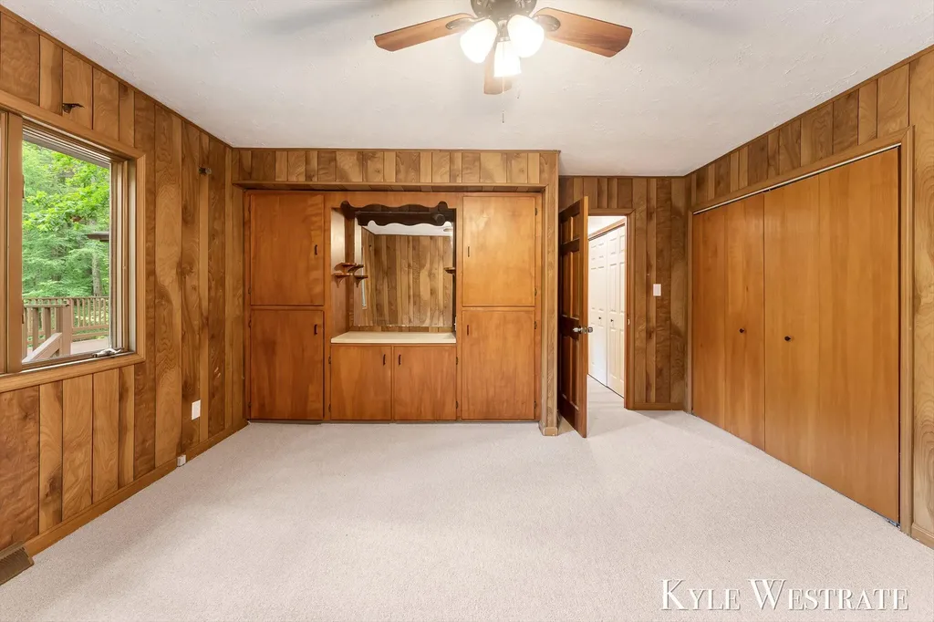 15594 Ritchie Avenue NE Nelson Township MI 49319