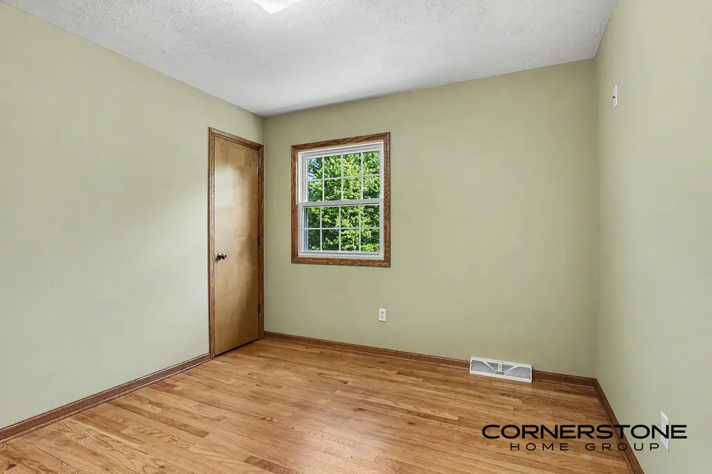 4641 Northview Avenue NE Plainfield Charter Township MI 49525