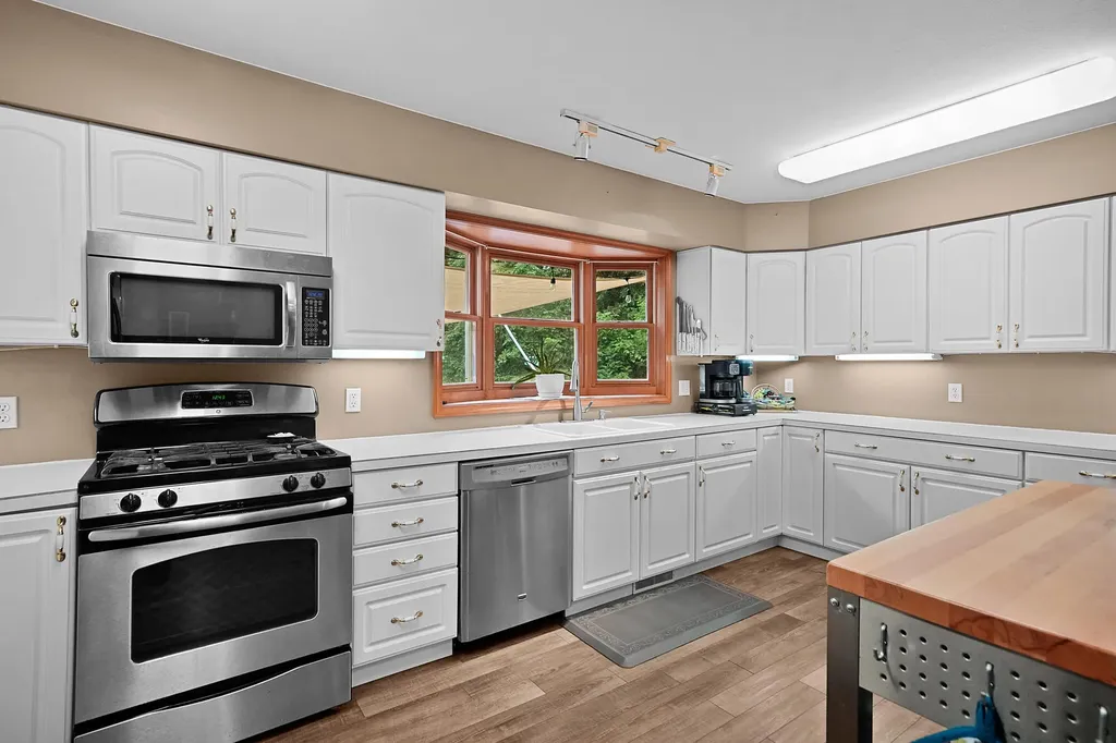 21537 W Kendaville Road Montcalm Township MI 49339
