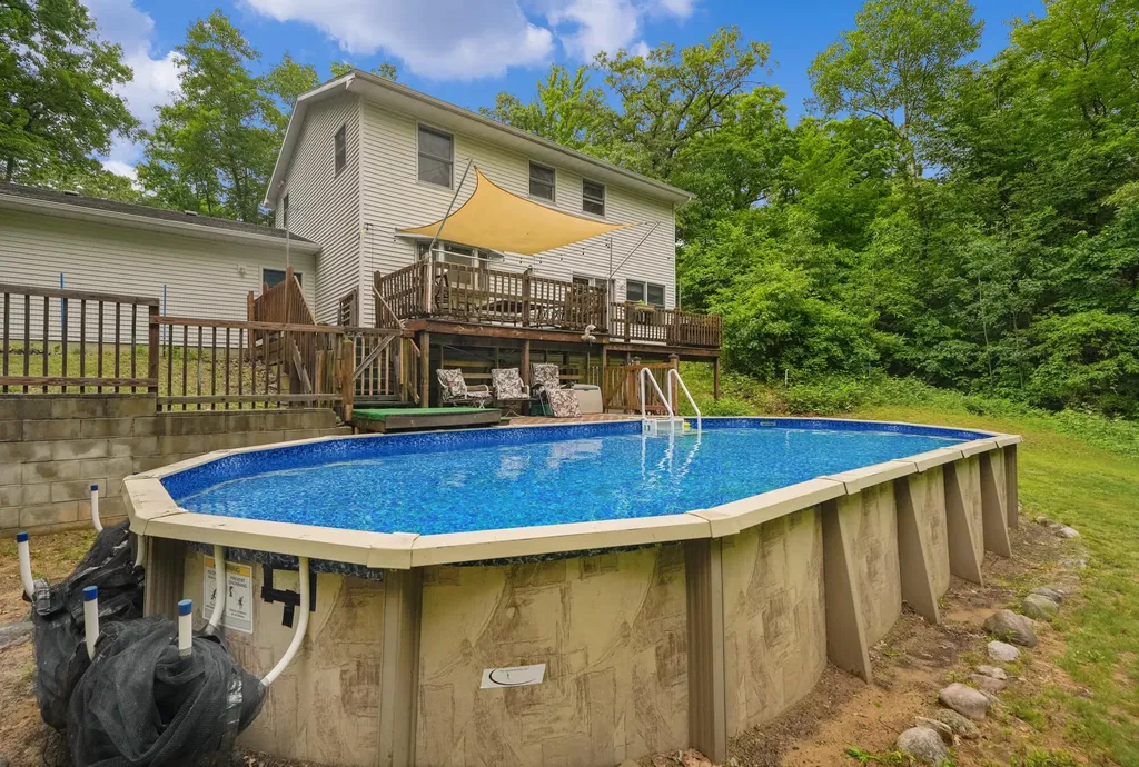 21537 W Kendaville Road Montcalm Township MI 49339