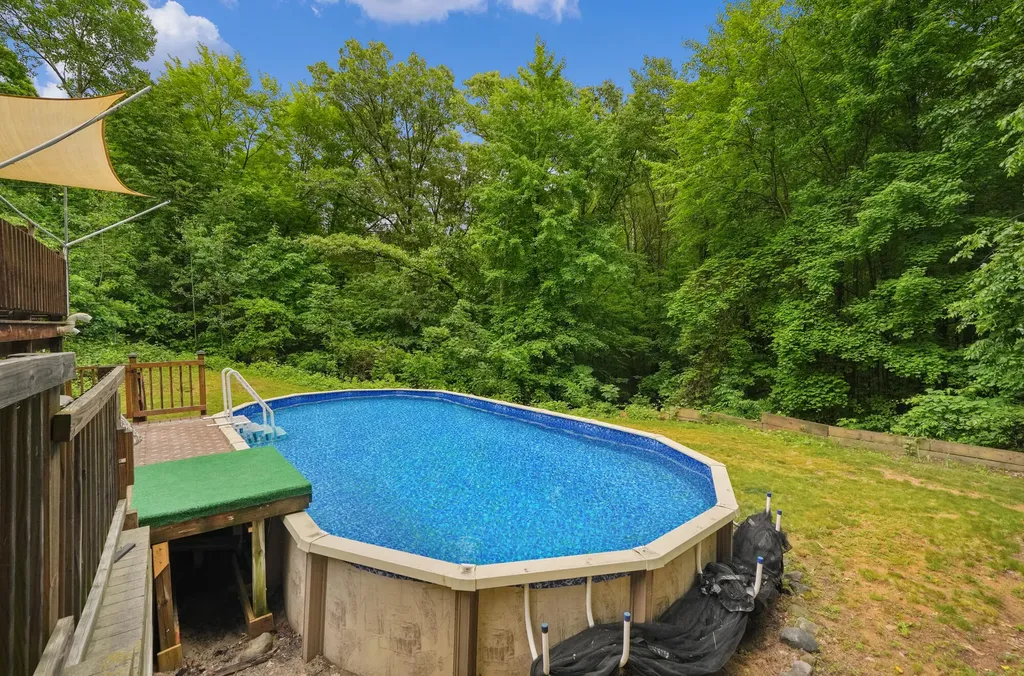 21537 W Kendaville Road Montcalm Township MI 49339