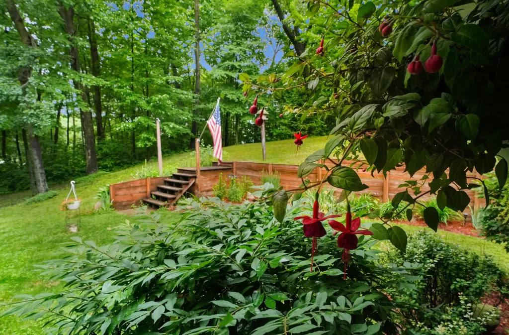 21537 W Kendaville Road Montcalm Township MI 49339