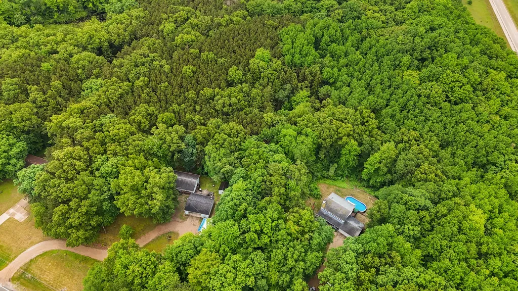 21537 W Kendaville Road Montcalm Township MI 49339