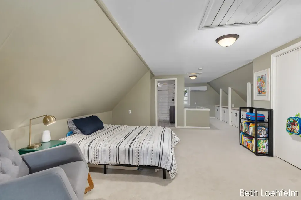 847 N Ottillia Street SE Grand Rapids City MI 49507