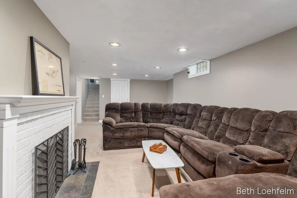 847 N Ottillia Street SE Grand Rapids City MI 49507