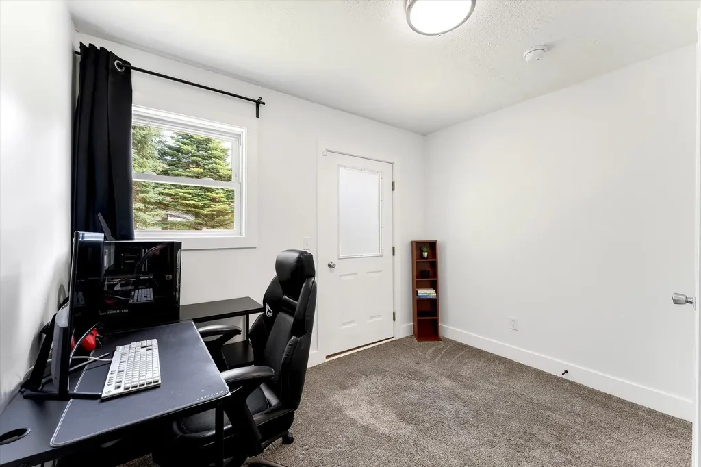 455 Divine Highway Portland City MI 48875